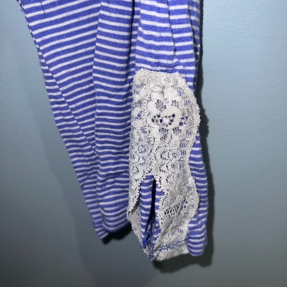 Blue and white striped pajama pants - Picture 4 of 6
